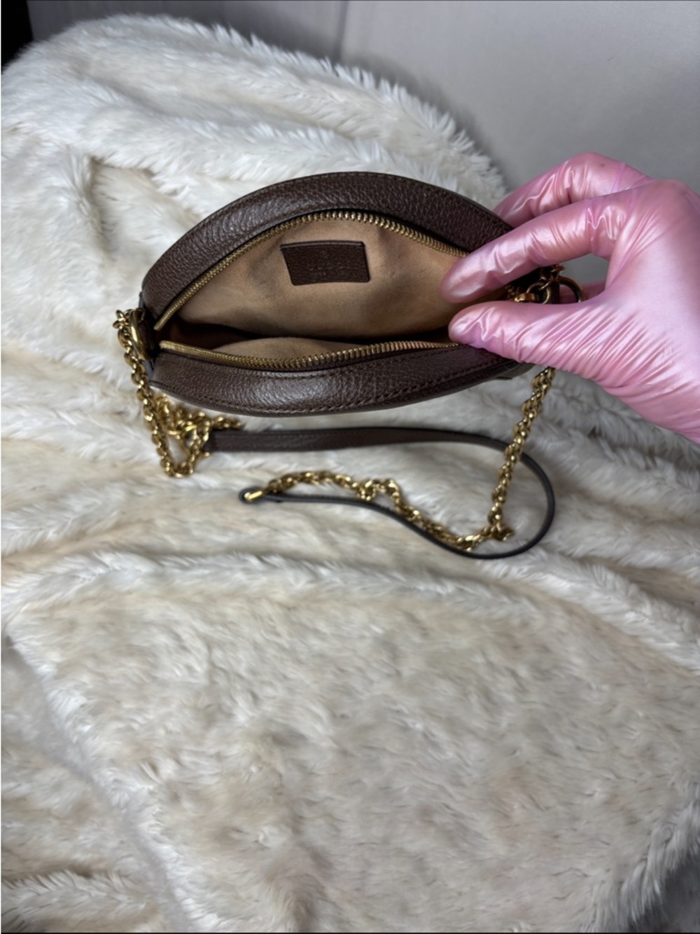 Gucci Brown GG Supreme Round Crossbody with Green-Red Web - Picture 11 of 12